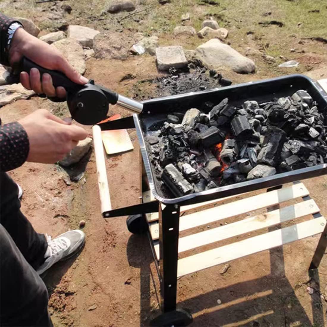 Przenośna dmuchawa do grilla n – Camping Cooking Accessories Set recenzja i cena